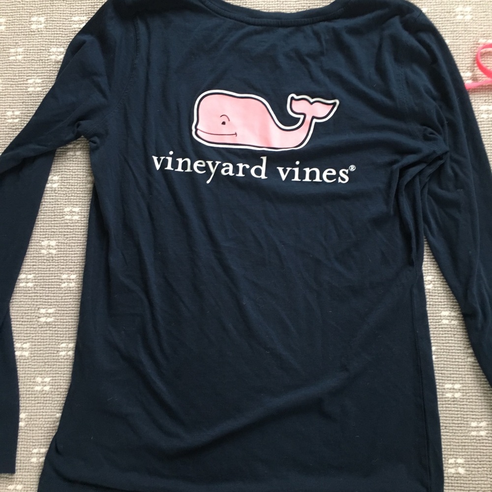 Vineyard Vines Long-Sleeve Whale Fill Tee